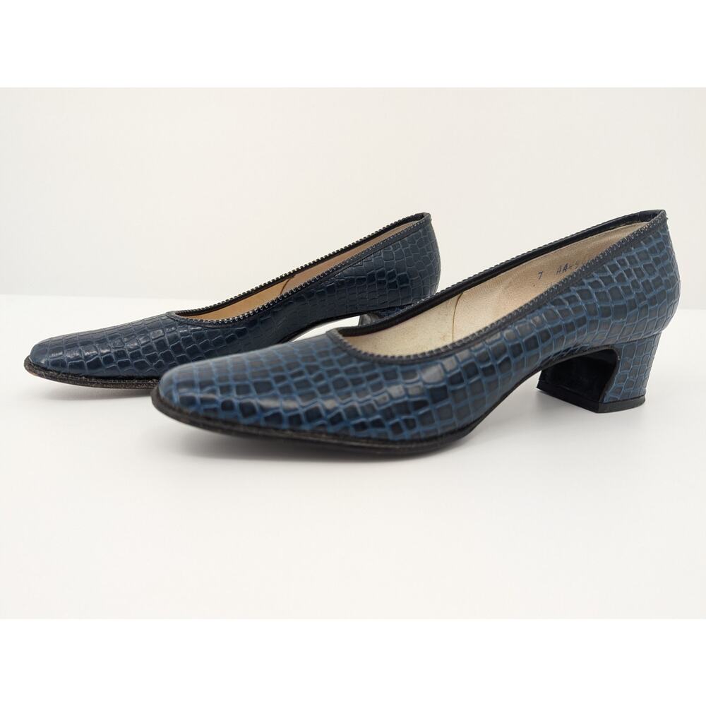 Vintage DeLiso Heels Size 7 AA Blue Faux Croc Block Heel Pumps Classic